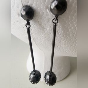 Elegant Black Drop Earrings With Rhinestones
